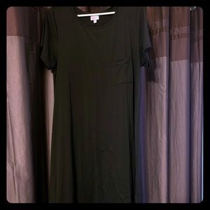 All black XL LuLaRoe Carly dress
